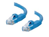 C2G Cat5e Booted Unshielded (UTP) Network Patch Cable - Cable de interconexión - RJ-45 (M) a RJ-45 (M) - 20 m - UTP - CAT 5e - moldeado, sin enganches, trenzado - azul 83169